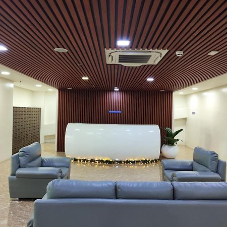 White Nordic Fully-Furnished Studio At Inspiria Davao City Esterno foto