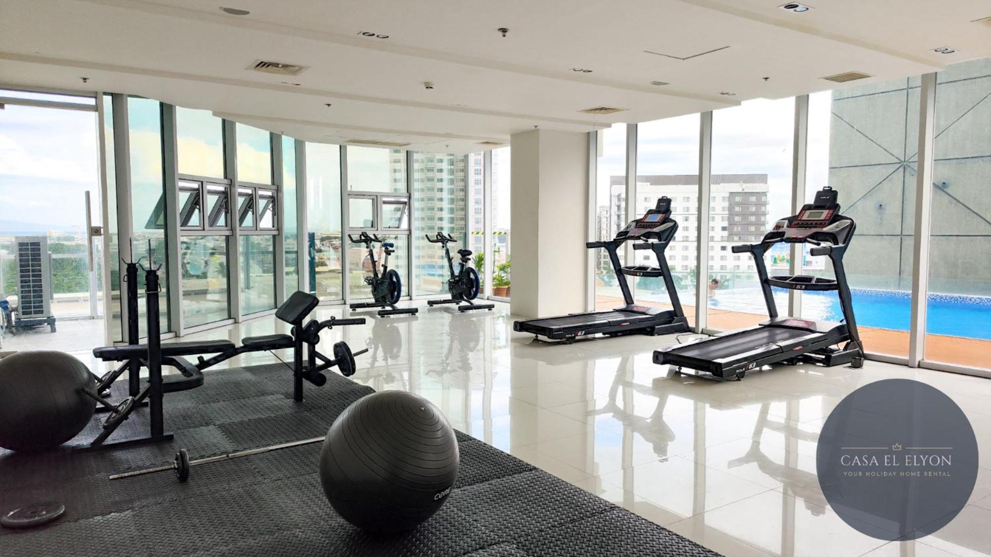 White Nordic Fully-Furnished Studio At Inspiria Davao City Esterno foto
